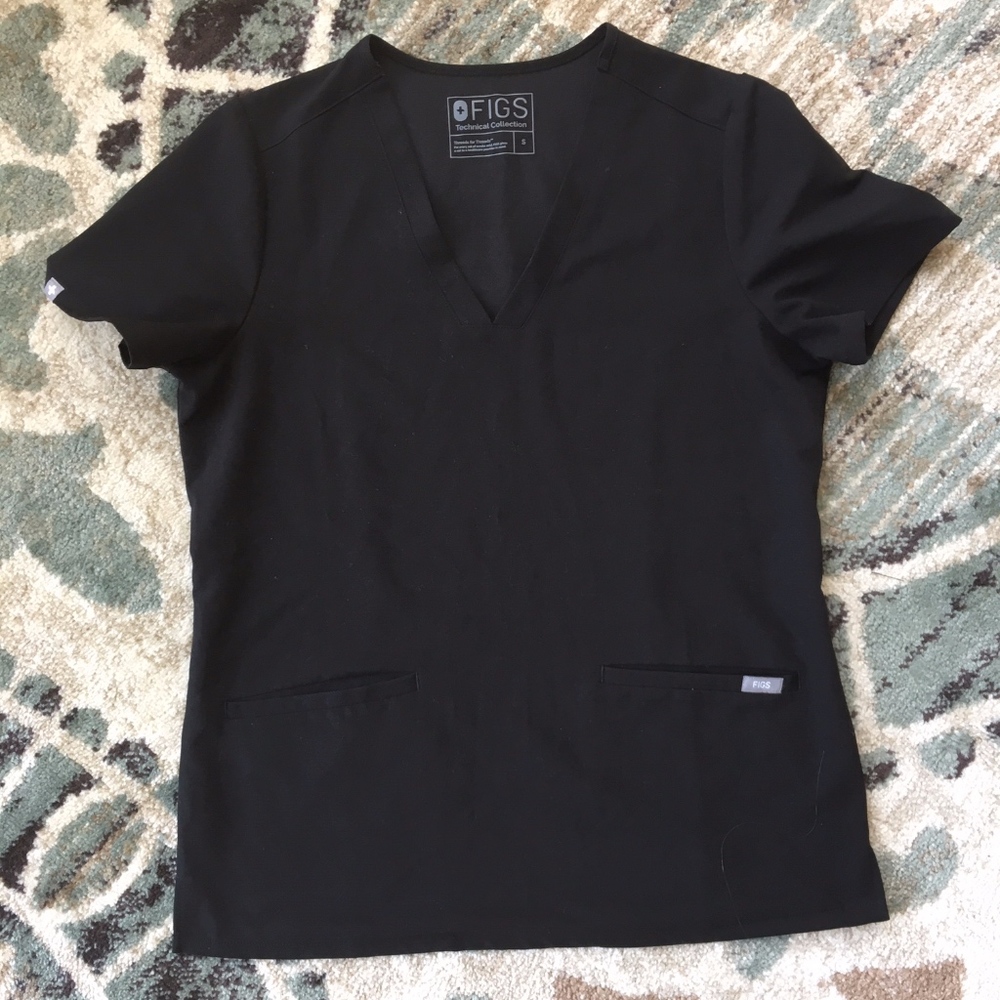 FIGS Casma Scrub Top Black